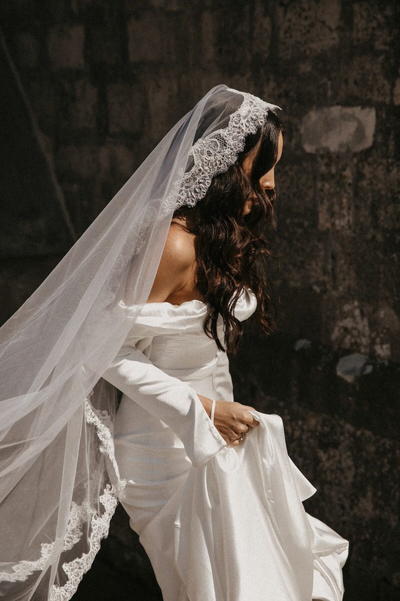 The Paige Veil 5